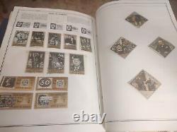 Collection de Timbres Exceptionnelle du Monde Entier dans l'Album Parfait HE Harris Statesman WOW