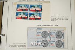 Collection de blocs de plaques de 280 + timbres neufs des États-Unis 1967-1978 dans un album Minkus
