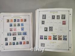 Collection de timbres MD WW dans une grande boîte prioritaire