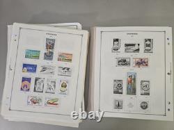 Collection de timbres MD WW dans une grande boîte prioritaire