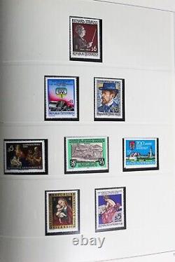 Collection de timbres MNH d'Autriche dans un album sécurisé