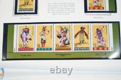 Collection de timbres MNH des États-Unis 1996-2000 de plus de 400 timbres stockés dans un album 300 $ + valeur faciale