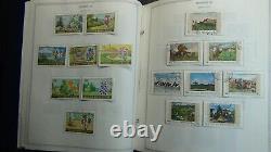 Collection de timbres Minkus Stampsweis en 3 volumes jusqu'en 1988 avec des milliers de timbres.