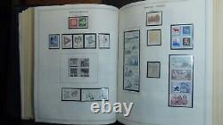 Collection de timbres Minkus Stampsweis en 3 volumes jusqu'en 1988 avec des milliers de timbres.