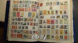 Collection de timbres Stampsweis WW dans Harris Statesman est d'environ 12000 timbres