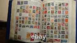 Collection de timbres Stampsweis WW dans Harris Statesman est d'environ 12000 timbres