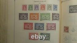 Collection de timbres Stampsweis WW dans Scott Intl comprend 6050 timbres de Sax à Up Siles.