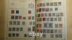 Collection de timbres Stampsweis World A à Z dans Scott International estampes 6K