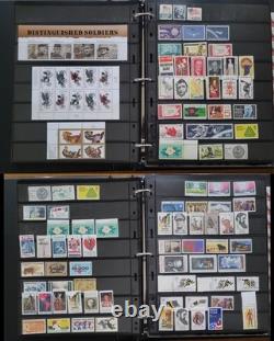 Collection de timbres US MNH - Feuilles, Blocs et Plus 30 Pages de Stock dans un Classeur Scott
