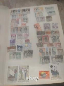 Collection de timbres VINTAGE dans un énorme album Senf Valeur de catalogue énorme! Années 1800 en avant