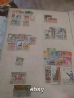 Collection de timbres VINTAGE dans un énorme album Senf Valeur de catalogue énorme! Années 1800 en avant