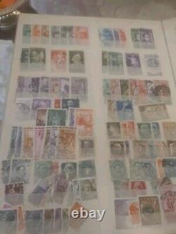 Collection de timbres VINTAGE dans un énorme album Senf Valeur de catalogue énorme! Années 1800 en avant