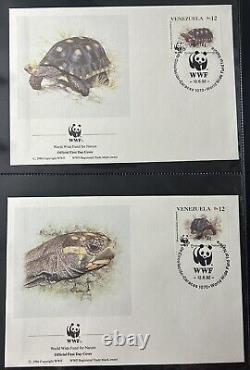 Collection de timbres WWF Conservation présentée dans un album de luxe 100 timbres de FDC