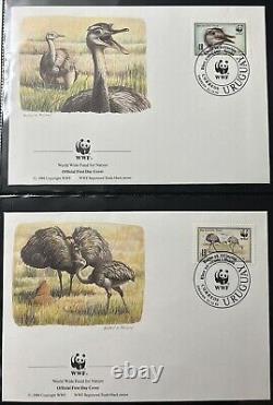 Collection de timbres WWF Conservation présentée dans un album de luxe 100 timbres de FDC