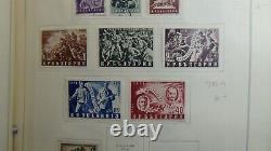 Collection de timbres Ww dans l'album SCOTT Intl Vol III Est 5300 ou très timbres