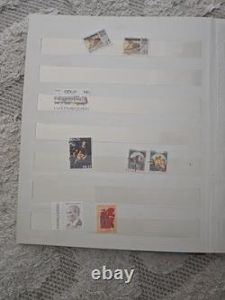 Collection de timbres + album (environ 100) TRÈS RARE VINTAGE VTG Collectionneurs