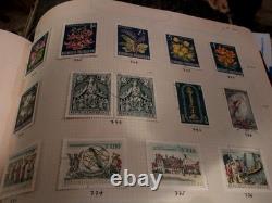 Collection de timbres autrichiens vintage des années 1800. Découvrez quelques-uns des éléments que vous recevrez.