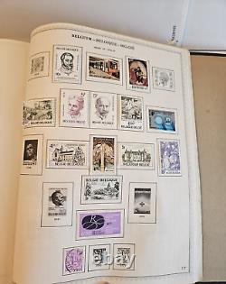 Collection de timbres belges dans un album Minkus Plus de 2000 timbres au total