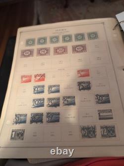 Collection de timbres d’Autriche des années 1900. Regardez seulement une partie de ce qui est inclus. Beaucoup