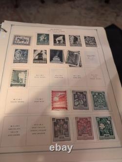 Collection de timbres d’Autriche des années 1900. Regardez seulement une partie de ce qui est inclus. Beaucoup