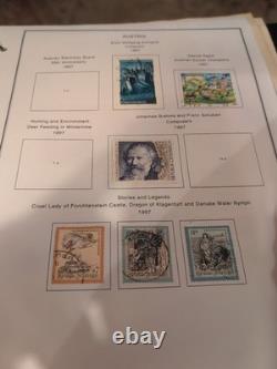 Collection de timbres d’Autriche des années 1900. Regardez seulement une partie de ce qui est inclus. Beaucoup