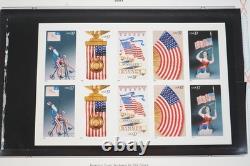 Collection de timbres de 2002-2005 des États-Unis comprenant 47 feuillets en livre dans un album White Ace. Valeur faciale : 250 $ +