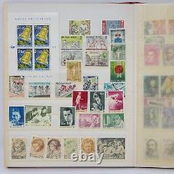 Collection de timbres de Belgique neufs sans charnière (MNH) dans un album Plus de 400 timbres différents séries complètes.