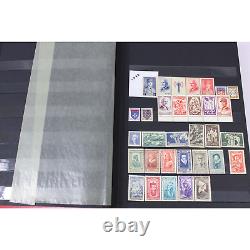 Collection de timbres de France 1935-39 et 1943-78 / Dans un album à bandes