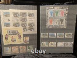 Collection de timbres de Sir Rowland Hill en très bon état avec album.