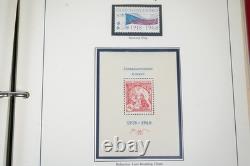 Collection de timbres de Tchécoslovaquie 1968-1974, plus de 350 timbres stockés dans un album rouge