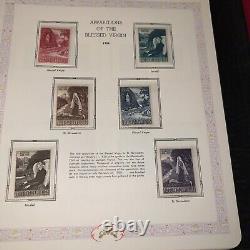 Collection de timbres de la Cité du Vatican dans un album White Ace, 1929-1954, avec quelques timbres neufs