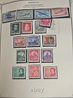 Collection de timbres de la RDA d'Allemagne dans l'album Scott