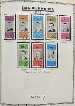 Collection de timbres des États Truciaux - Album rempli principalement de timbres neufs Ajman Sharjah