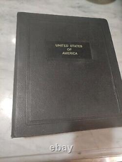 Collection de timbres des États-Unis 1870 en avant dans les pages White Ace. Énorme/Important