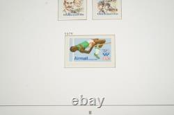 Collection de timbres des États-Unis 1978-1997 de plus de 525 timbres, principalement neufs, dans un album Davo, valeur faciale 260 $+