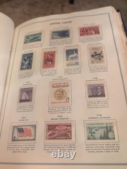 Collection de timbres des États-Unis à partir de 1936 dans un énorme album HE Harris. COLOSSAL