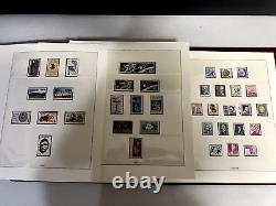 Collection de timbres des États-Unis de 1936 à 1968 dans un album Lindner sans charnière