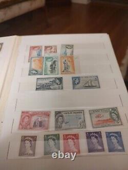 Collection de timbres des colonies britanniques du monde entier. Années 1950. Élégante et précieuse.