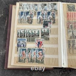 Collection de timbres des colonies françaises neufs et oblitérés, conservée dans un album