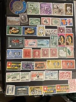 Collection de timbres du monde dans un album - tous en parfait état, la plupart neufs/sans charnière - plus de 500 timbres - 16 pages complètes