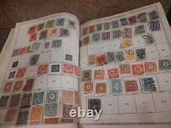 Collection de timbres du monde en 1958, album Minkus parfait. Des années 1800 à aujourd'hui. Voir