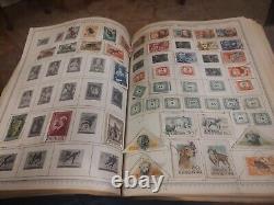 Collection de timbres du monde en 1958, album Minkus parfait. Des années 1800 à aujourd'hui. Voir