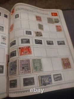 Collection de timbres du monde en 1958, album Minkus parfait. Des années 1800 à aujourd'hui. Voir