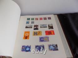 Collection de timbres du monde en 4 albums, du début à la modernité