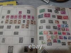 Collection de timbres du monde entier dans deux albums Harris et Minkus. Grande valeur