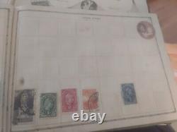 Collection de timbres du monde entier dans deux albums vintage de 1935 et 1928. WOW