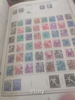 Collection de timbres du monde entier dans le nouvel album d'ambassadeur déposé 1800 en avant A+++