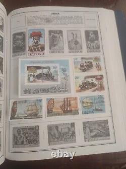 Collection de timbres du monde entier dans un bel album HE Harris. Super variété - Incroyable