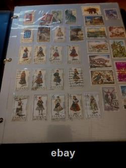 Collection de timbres du monde merveilleux dans un album Wilson Jones des années 1900 et suivantes ! Super+