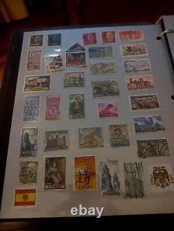 Collection de timbres du monde merveilleux dans un album Wilson Jones des années 1900 et suivantes ! Super+